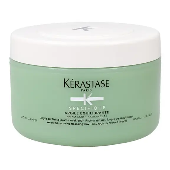 Pot vert Kérastase Spécifique Argile Équilibrante 200 ml avec couvercle blanc sur fond blanc
